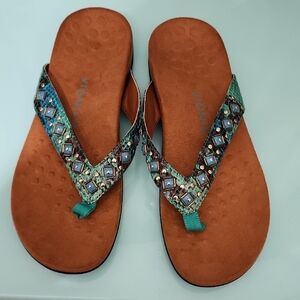 Vionic Floriana Teal Snakeskin Sandals - Like New